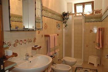 Ai Due Pini B&B 페스칸티나 외부 사진