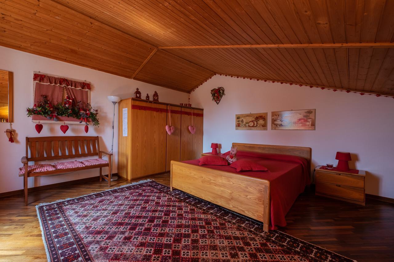 Ai Due Pini B&B 페스칸티나 외부 사진