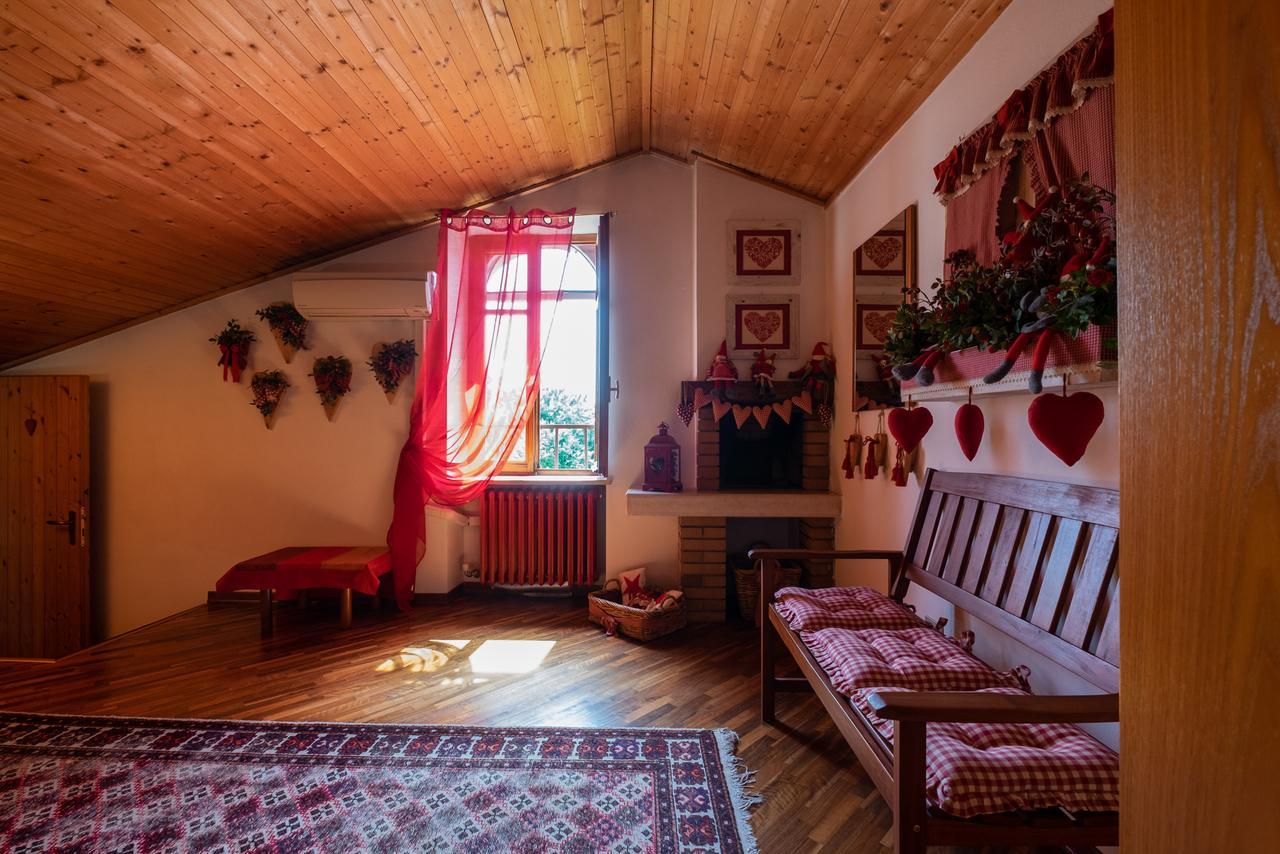 Ai Due Pini B&B 페스칸티나 외부 사진